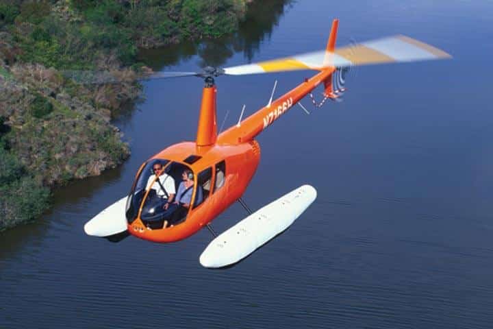 Robinson R44 Clipper with utility floats